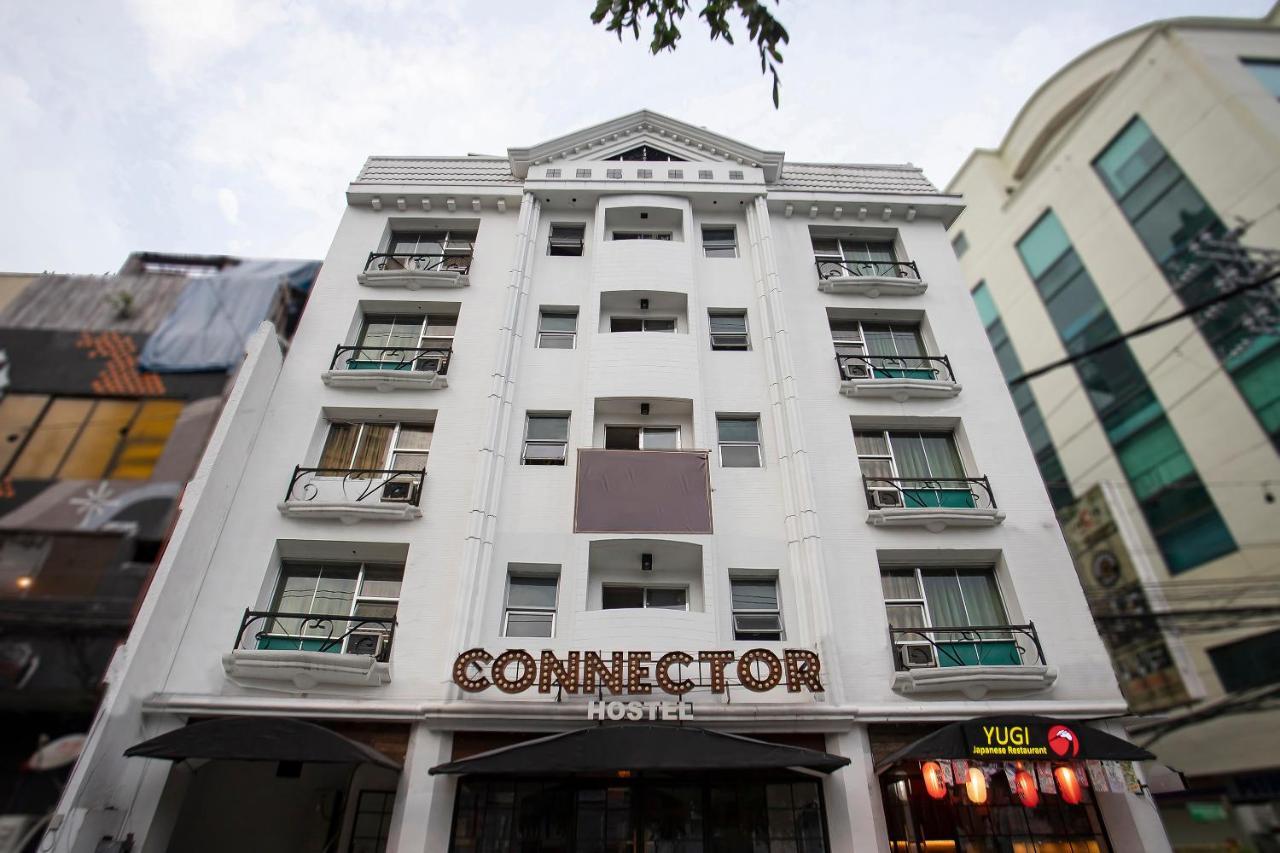 Oyo 821 Connector Hostel Makati City Exterior photo