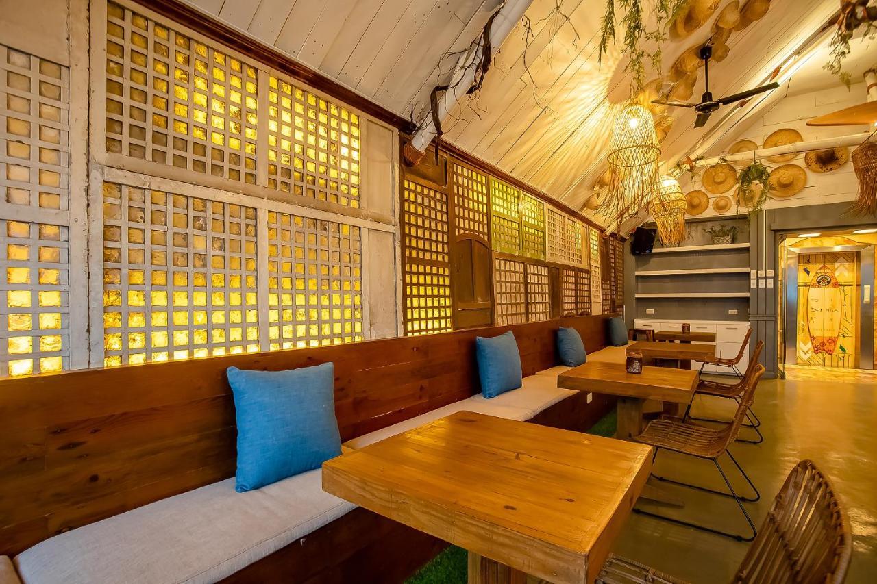 Oyo 821 Connector Hostel Makati City Exterior photo